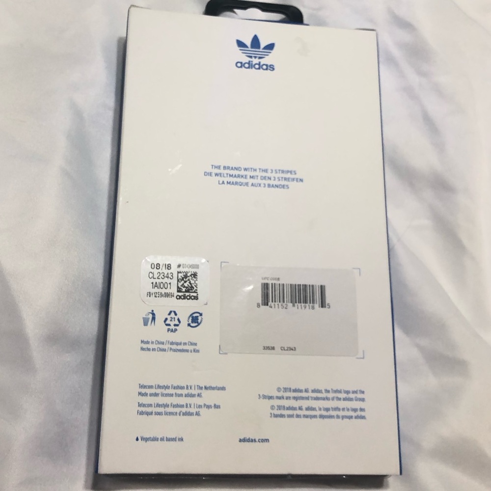 🛑CLEARANCE‼️ 🆕 Adidas iPhone case 6.5” magenta and white - Picture 5 of 12